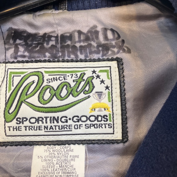 JUST REDUCED !!!!!  Once in a lifetime, does this ROOTS jacket go up for sale. - Picture 12 of 14